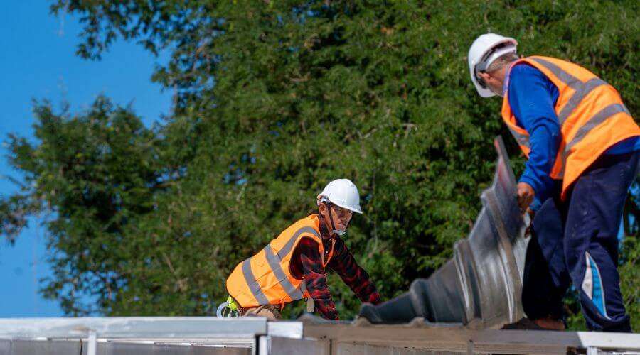 Expert top industrial roofings services in Caldwell, OH